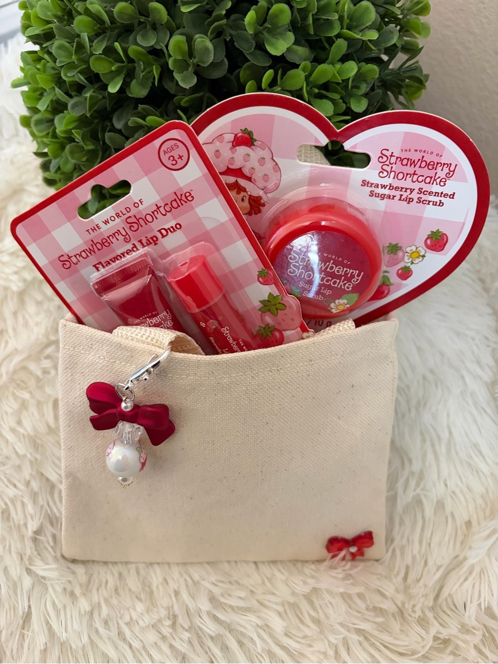 Strawberry Shortcake Strawberry-Scented Lip Duo & Sugar Scrub - Pink